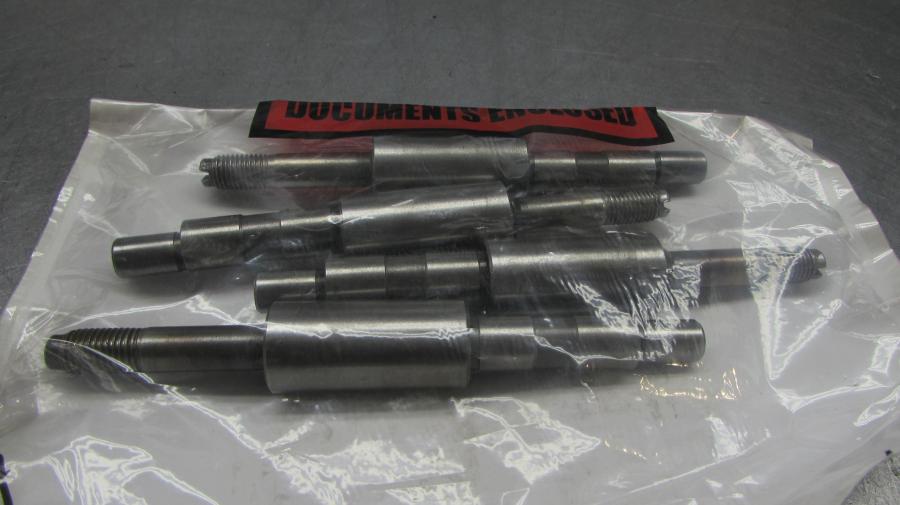 Honda CB450 CL450 K DOHC 1969-1973 4 x Eccentric Rocker Bolts Pins Shafts