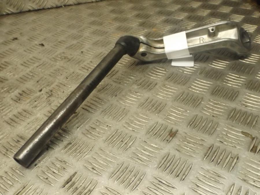 Yamaha XV920 Virago 19801983 Right Hand Side Clip On Handlebar Handle Bar