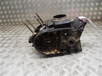 Kawasaki KD175 KD 175 1976-1979 Engine Crankcases Crank Cases KD175AE002677