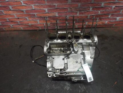 Suzuki GS1100G GS1100 G 1982-1983 Engine Crankcases Crank Cases M701-103738