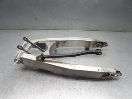 Suzuki GSF1200 Bandit Mk1 Motorcycle Swingarm Swinging Arm Assembly
